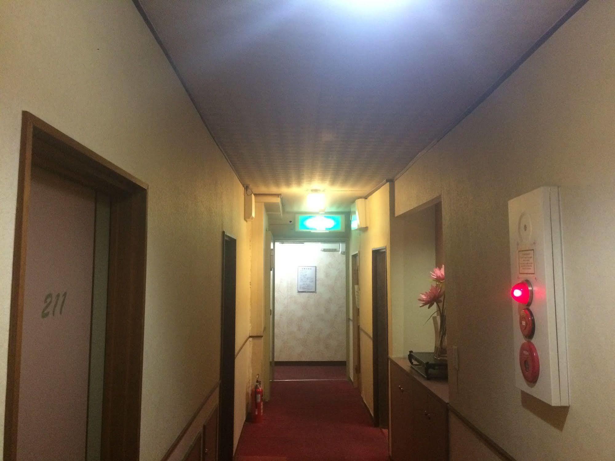 Ryokan Meiryu Hotel Nagoya Bagian luar foto